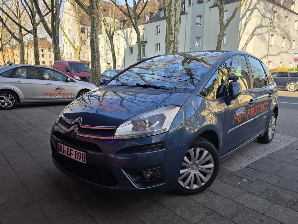 Citroën Picasso der Fahrschule Protect